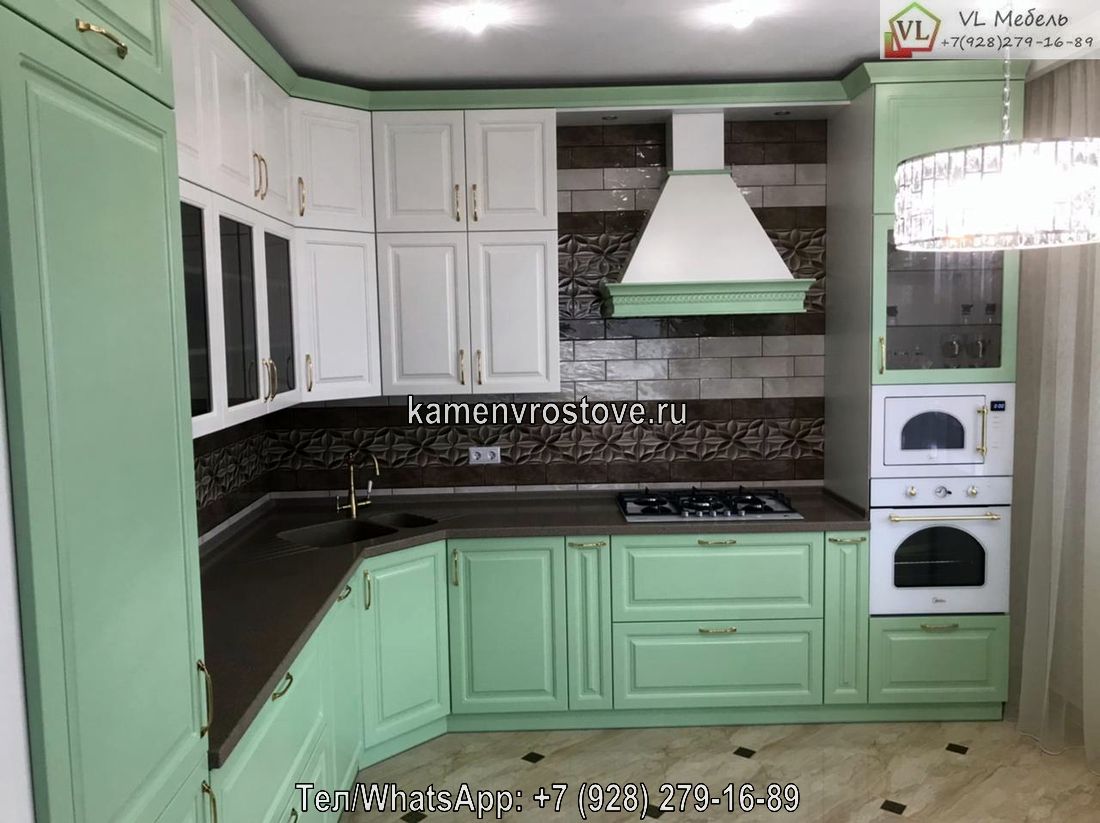 Темно-коричневая угловая столешница из акрилового камня для кухни – заказать